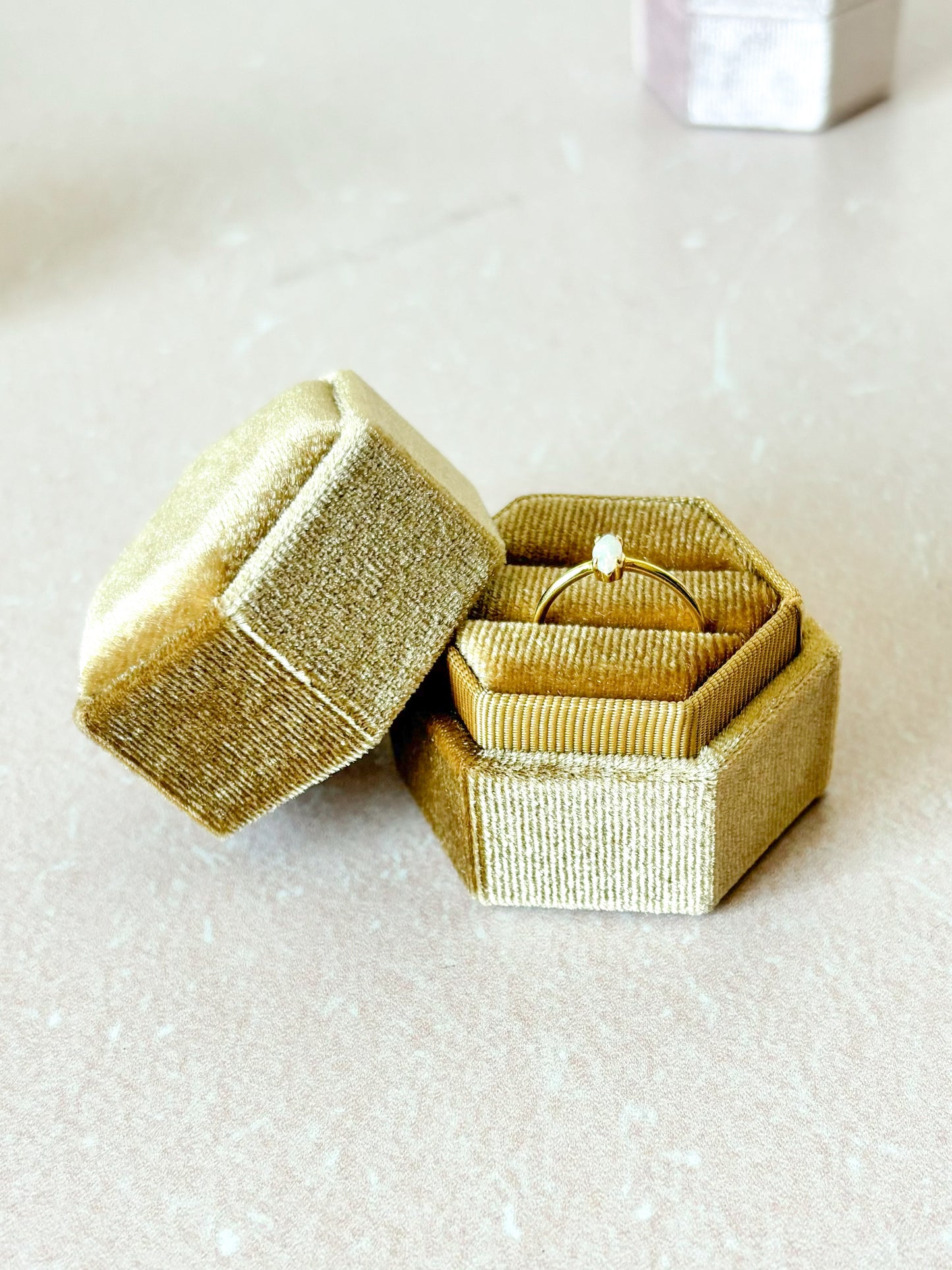 Caja Hexagonal para Joyería, Caja para anillos o Aretes Pequeños, Caja Premium