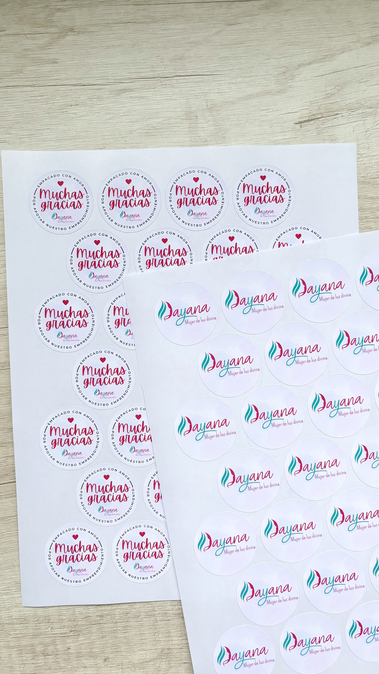Stickers Troquelados, Redondos, Impresión personalizada, Acabado Brillante