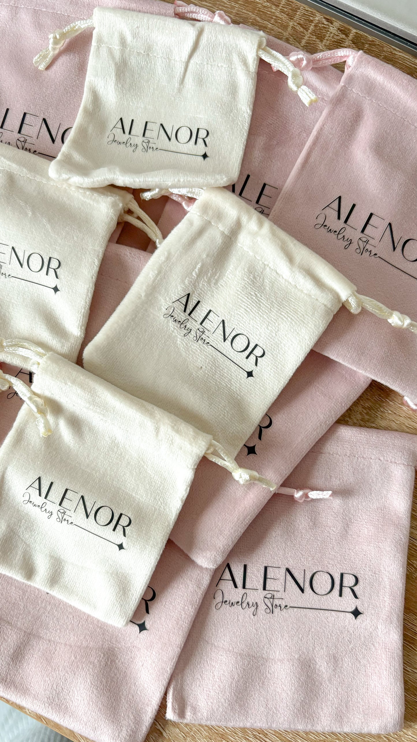 Bolsas Tipo Costalito 7x9cm, Joyería o Accesorios, PRECIO DE CIENTO Q5.50