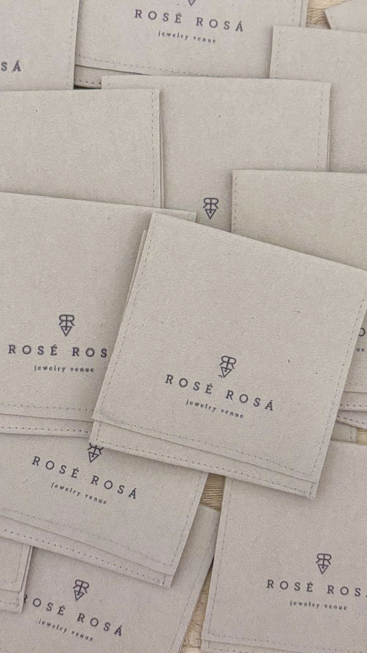 Bolsas Tipo Sobre 8x8cm, Joyería o Accesorios, PRECIO DE CIENTO Q5.40