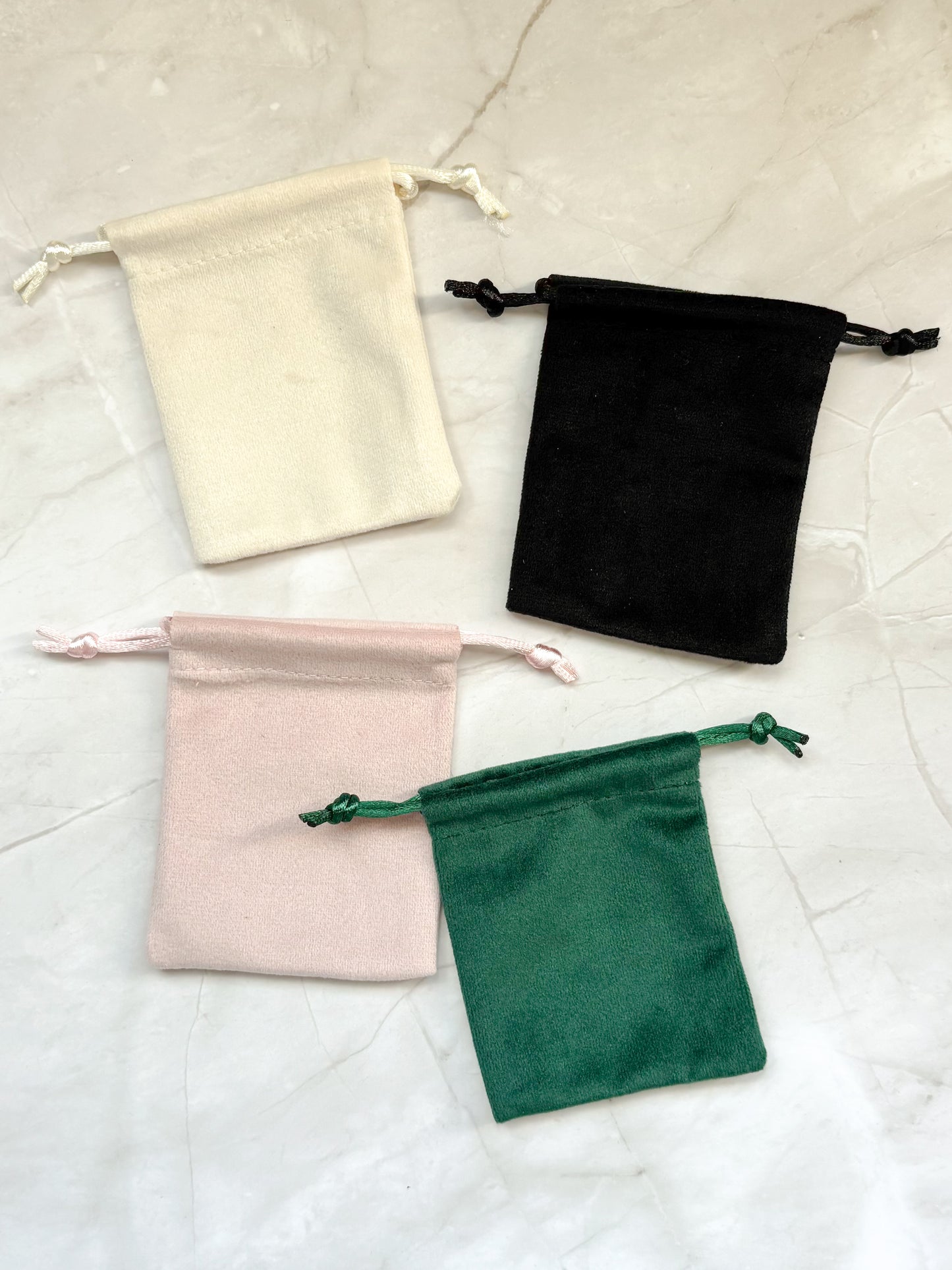 Bolsas Tipo Costalito 7x9cm, Joyería o Accesorios, PRECIO DE CIENTO Q5.50